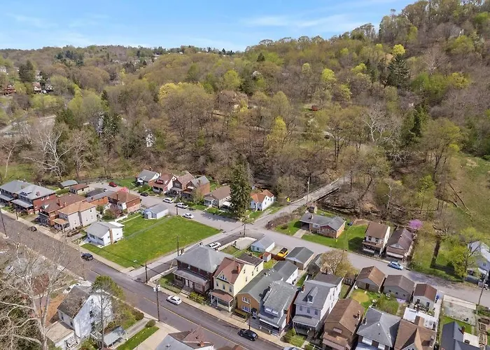 Bright, Quiet And Modern 1bdr In Millvale, Lawrenceville Apartment Pittsburgh